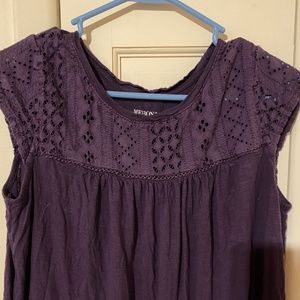 Eyelet tank top